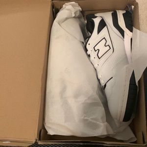 NEW! New Balance 550